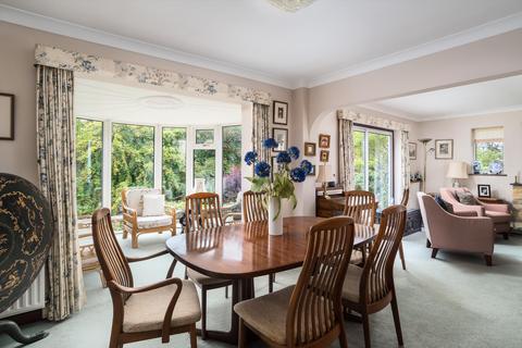 21 Guildown Avenue, Guildford, GU2 4HA