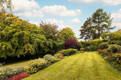 21 Guildown Avenue, Guildford, GU2 4HA