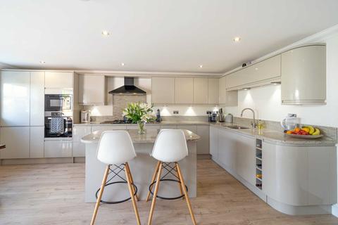 50 Blenheim Road, Caversham, Reading, RG4 7RS