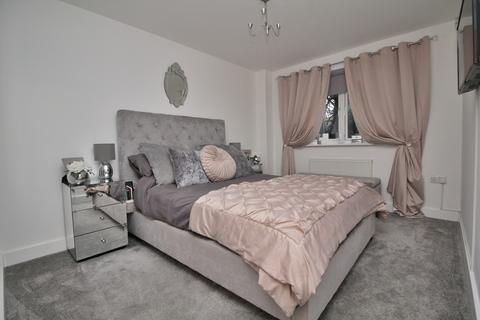 10 Chiltern Close, Chelmsford, CM1 2GJ