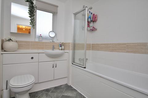 10 Chiltern Close, Chelmsford, CM1 2GJ