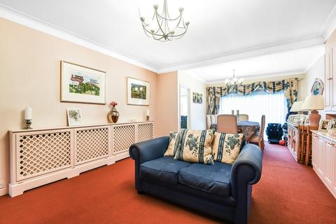 38 Broadhurst Avenue, Edgware, HA8 8TS