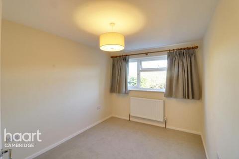 3 bedroom terraced house to rent, Lexington Close, Cambridge