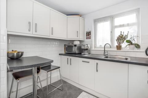 Flat 11, Station Court Gibbon Road, London, SE15 2AP