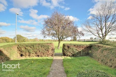 10 Bracknell, Wellingborough, NN8 3TF