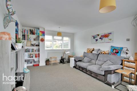 10 Bracknell, Wellingborough, NN8 3TF