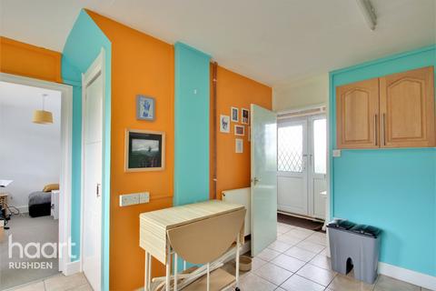 10 Bracknell, Wellingborough, NN8 3TF
