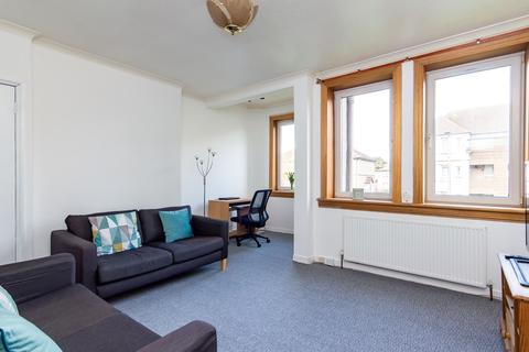 26/4 Lochend Drive, Edinburgh, EH7 6DJ