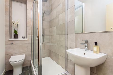 26/4 Lochend Drive, Edinburgh, EH7 6DJ