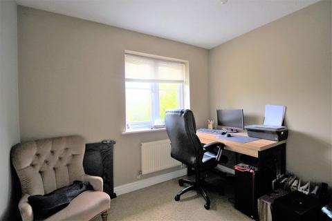 18 Windsor Court, Dunsville, Doncaster, DN7 4QE