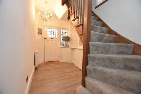 21 Burman Road, Shirley, Solihull, B90 2BE
