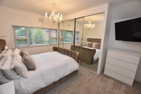 21 Burman Road, Shirley, Solihull, B90 2BE