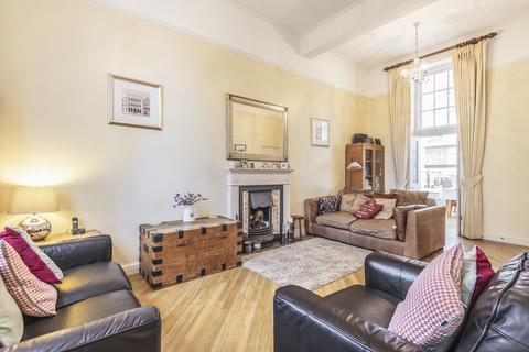 9 Cardwells Keep, Guildford, GU2 9PD