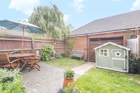 9 Cardwells Keep, Guildford, GU2 9PD