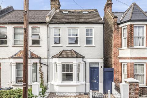 30 Ramsay Road, London, W3 8AZ