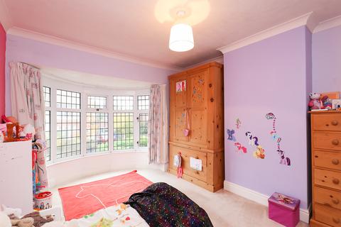 51 Lydgate Hall Crescent, Sheffield, S10 5NE