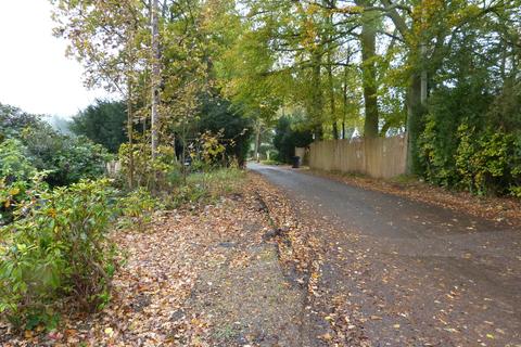 Oakhurst Ashurst Drive, Tadworth, KT20 7LR