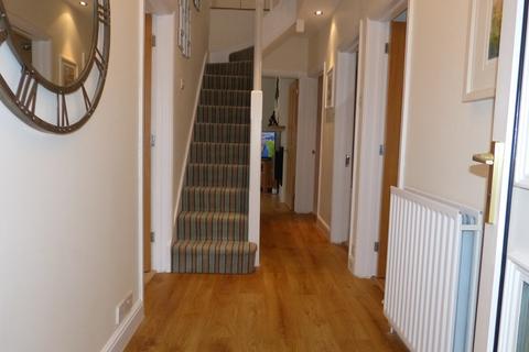 Oakhurst Ashurst Drive, Tadworth, KT20 7LR