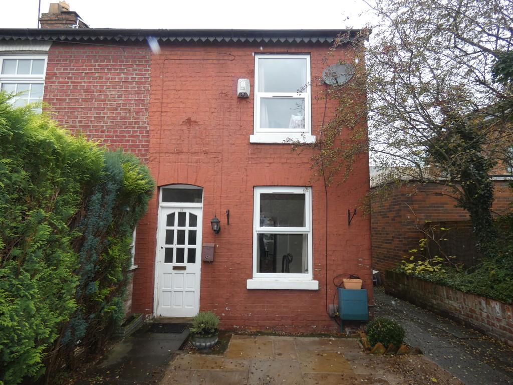Redbridge Grove, Chorlton 2 bed end of terrace house £1,000 pcm (£231 pw)