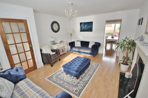 70 Blandon Way, Cardiff, CF14 1EH