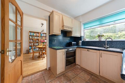 9 Lower Barn Road, Purley, CR8 1HY