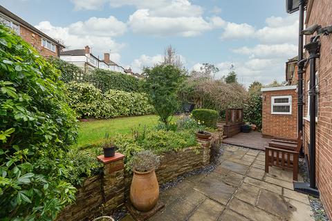 9 Lower Barn Road, Purley, CR8 1HY