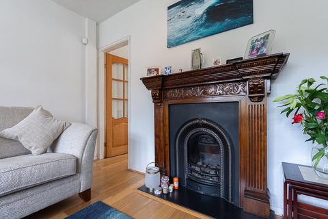 9 Lower Barn Road, Purley, CR8 1HY