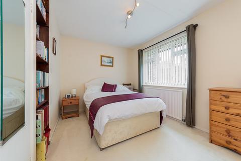 9 Lower Barn Road, Purley, CR8 1HY