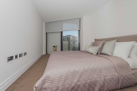 2 bedroom apartment to rent, Riverlight Quay, London, SW11