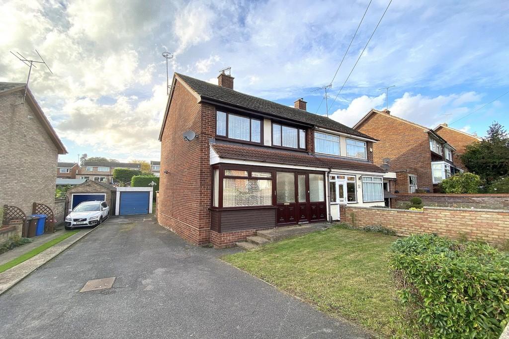 Bridgwater Road, Ipswich IP2 9PP 3 bed semidetached house £220,000
