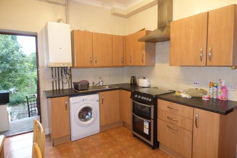 1 bedroom in a house share to rent - Colney Hatch Lane, London
