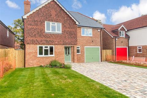 3 Jardine Meadows, Spencers Wood, Reading, RG7 1YP