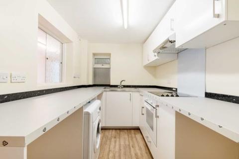 14 Frederick Place, Plumstead, London, SE18 7BJ