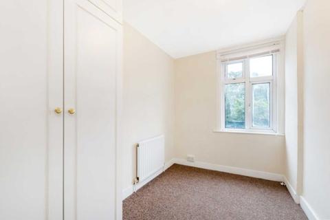 14 Frederick Place, Plumstead, London, SE18 7BJ