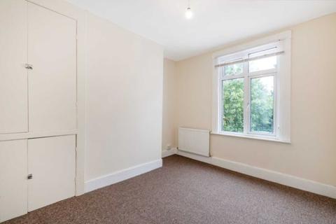 14 Frederick Place, Plumstead, London, SE18 7BJ