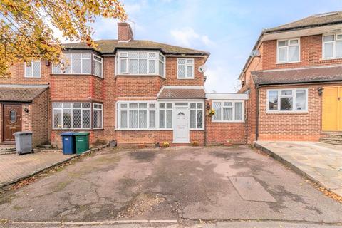 19 Parsons Crescent, Edgware, HA8 8QG