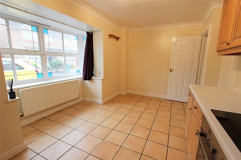 3 bedroom detached house to rent, Alexandra Road, Great Wakering, Southend-on-Sea, SS3