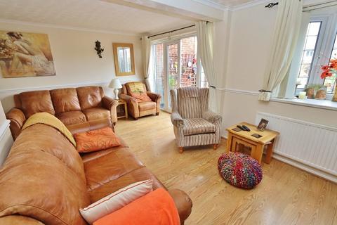 133 Udall Gardens, Romford, RM5 2LA