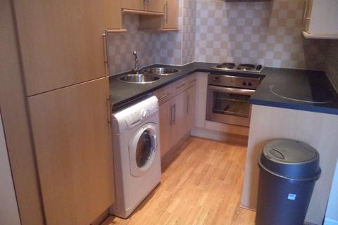 3 bedroom flat to rent, Tavistock Road, Jesmond, Newcastle upon Tyne