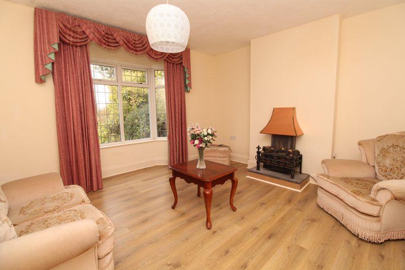 Lichfield Road, Sandhills, Walsall 3 bed detached house £360,000