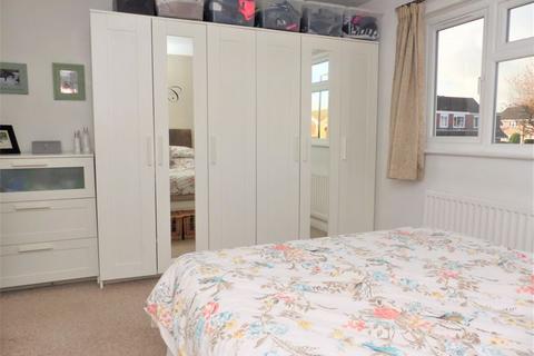 28 Barford Close, Sutton Coldfield, B76 2UL