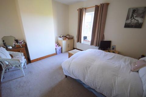 3 Seven Row, Little Neston, Neston, CH64 0SX