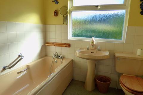 The Cottage Perry Hill, Worplesdon, Guildford, GU3 3RG