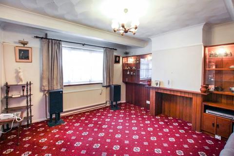 224 South Road, South Ockendon, RM15 6BS