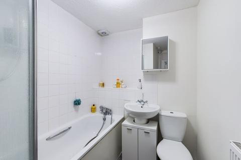 131 Foxglove Road, South Ockendon, RM15 6EU