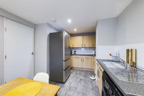 131 Foxglove Road, South Ockendon, RM15 6EU