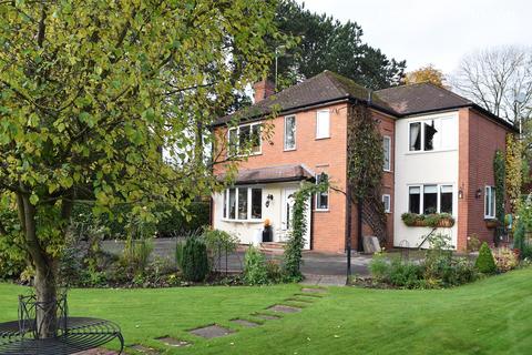 36 Adamthwaite Drive, Blythe Bridge, Stoke-on-trent, ST11 9HL