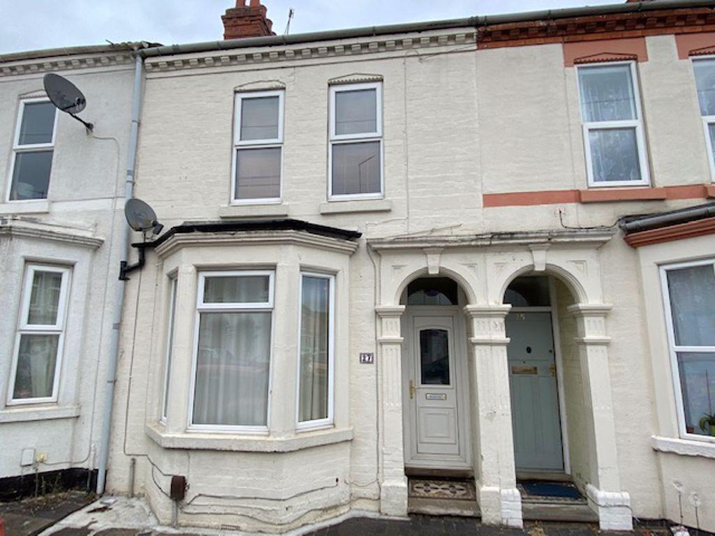 Road, St James, Northampton 2 bed terraced house £775 pcm (£