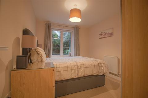 76 Constables Way, Hertford, SG13 7AF