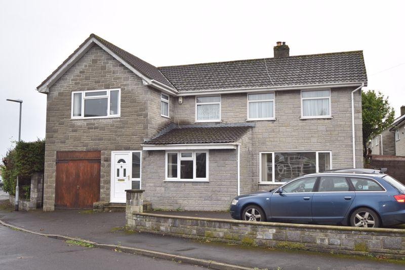 Pinewood, Somerton 5 bed detached house £365,000